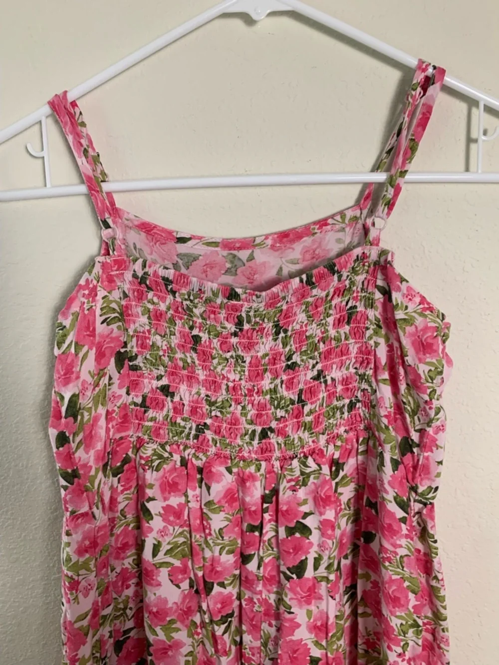 Old Navy Girls XL Pink Floral Smocked Sundress Summer Garden Party Lightweight